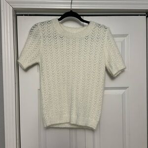 Allie Rose T-shirt sweater size small